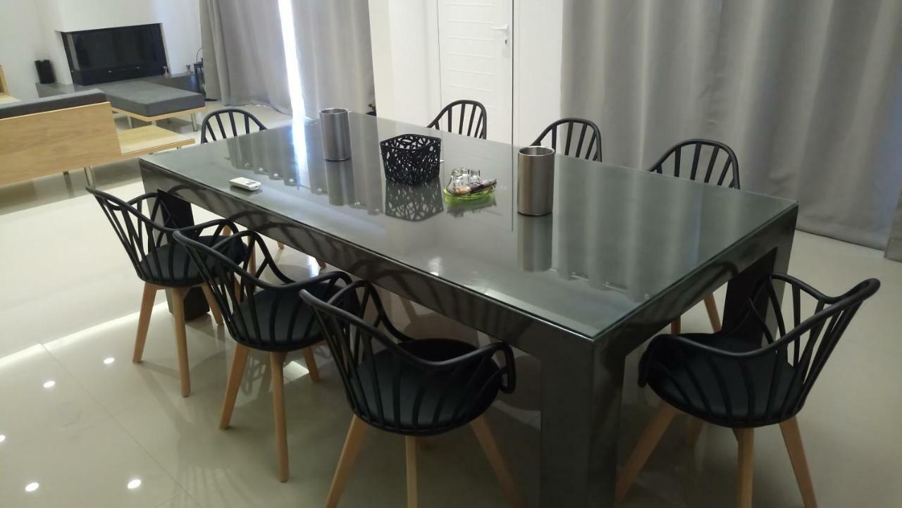 Heraklion Airport Family Lux Apartment エクステリア 写真