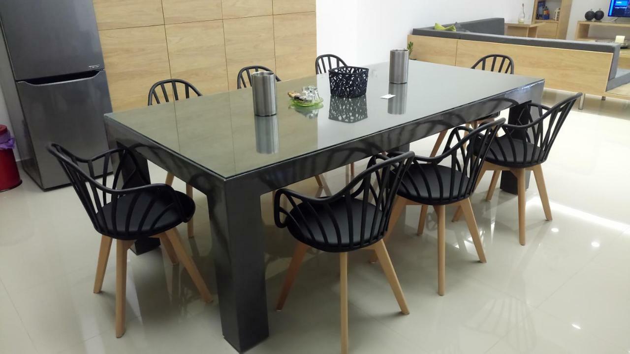 Heraklion Airport Family Lux Apartment エクステリア 写真
