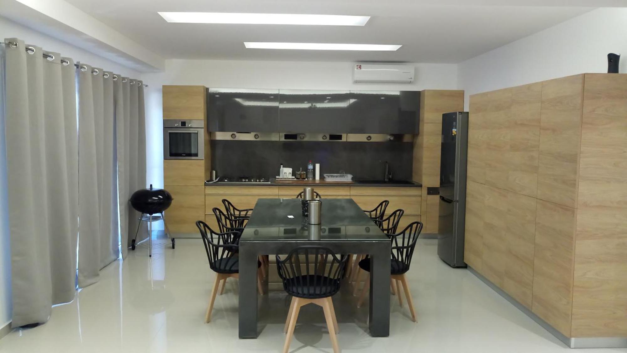 Heraklion Airport Family Lux Apartment エクステリア 写真