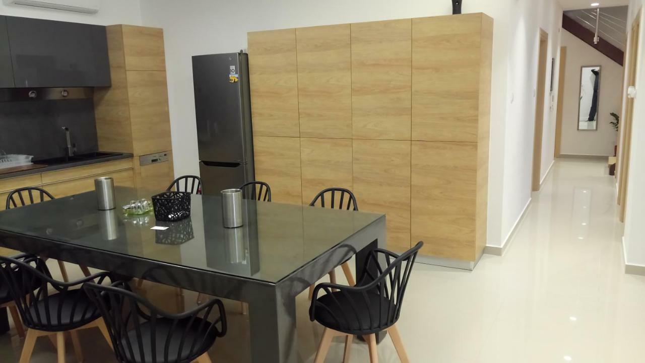 Heraklion Airport Family Lux Apartment エクステリア 写真