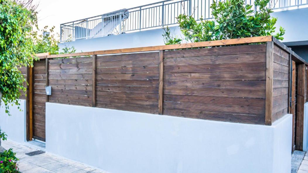 Heraklion Airport Family Lux Apartment エクステリア 写真