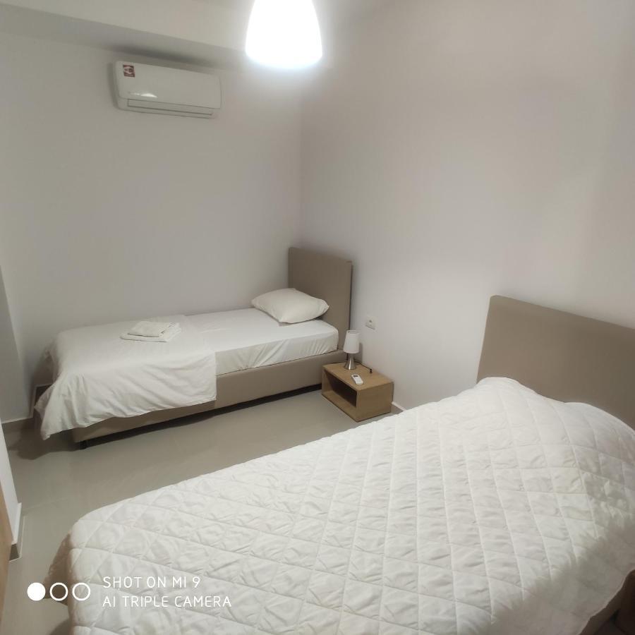 Heraklion Airport Family Lux Apartment エクステリア 写真