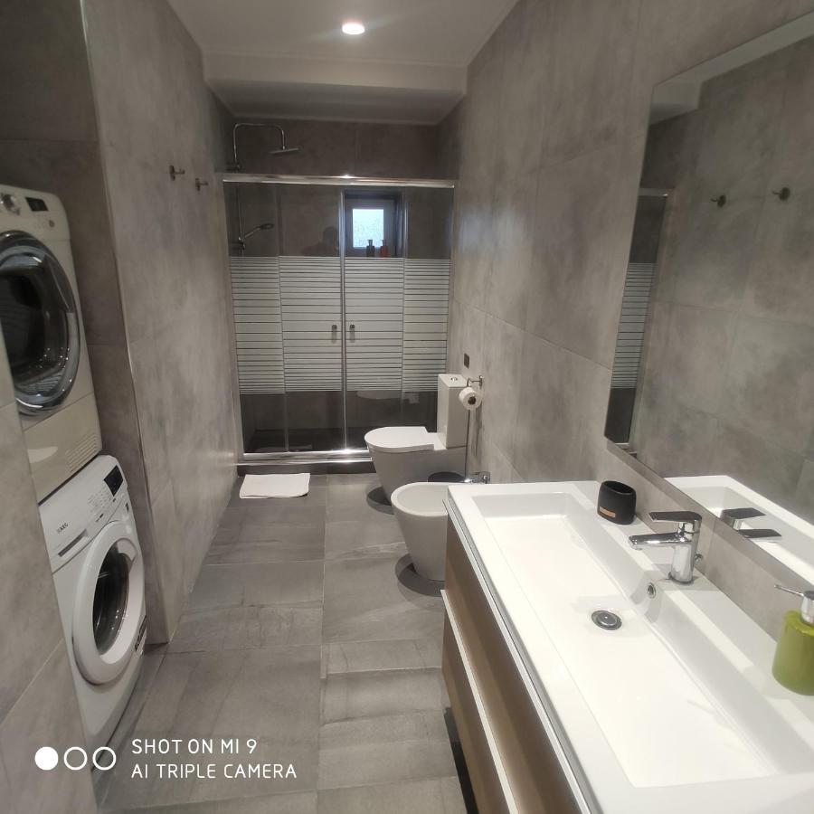 Heraklion Airport Family Lux Apartment エクステリア 写真